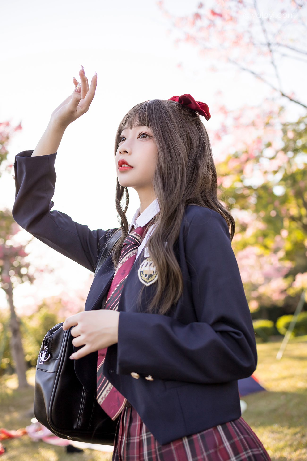 图片[27]-[YALAYI雅拉伊] 2022.01.03 No.885 最美的青春 阿禾 [40P] – 速更版-美库