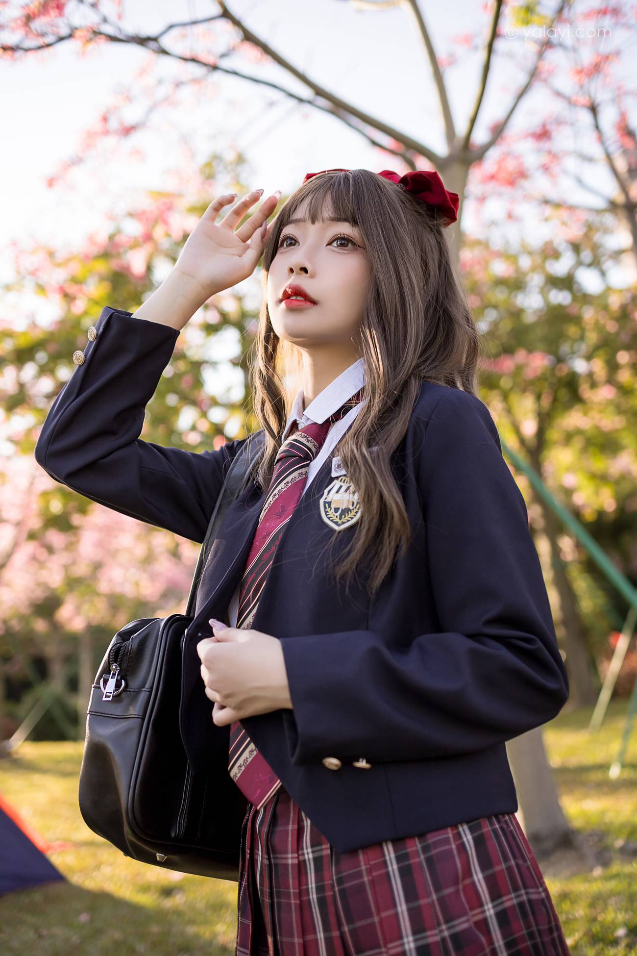 图片[29]-[YALAYI雅拉伊] 2022.01.03 No.885 最美的青春 阿禾 [40P] – 速更版-美库