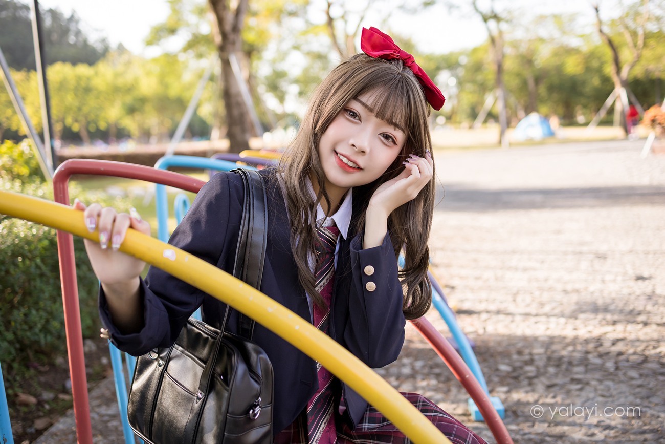 图片[30]-[YALAYI雅拉伊] 2022.01.03 No.885 最美的青春 阿禾 [40P] – 速更版-美库