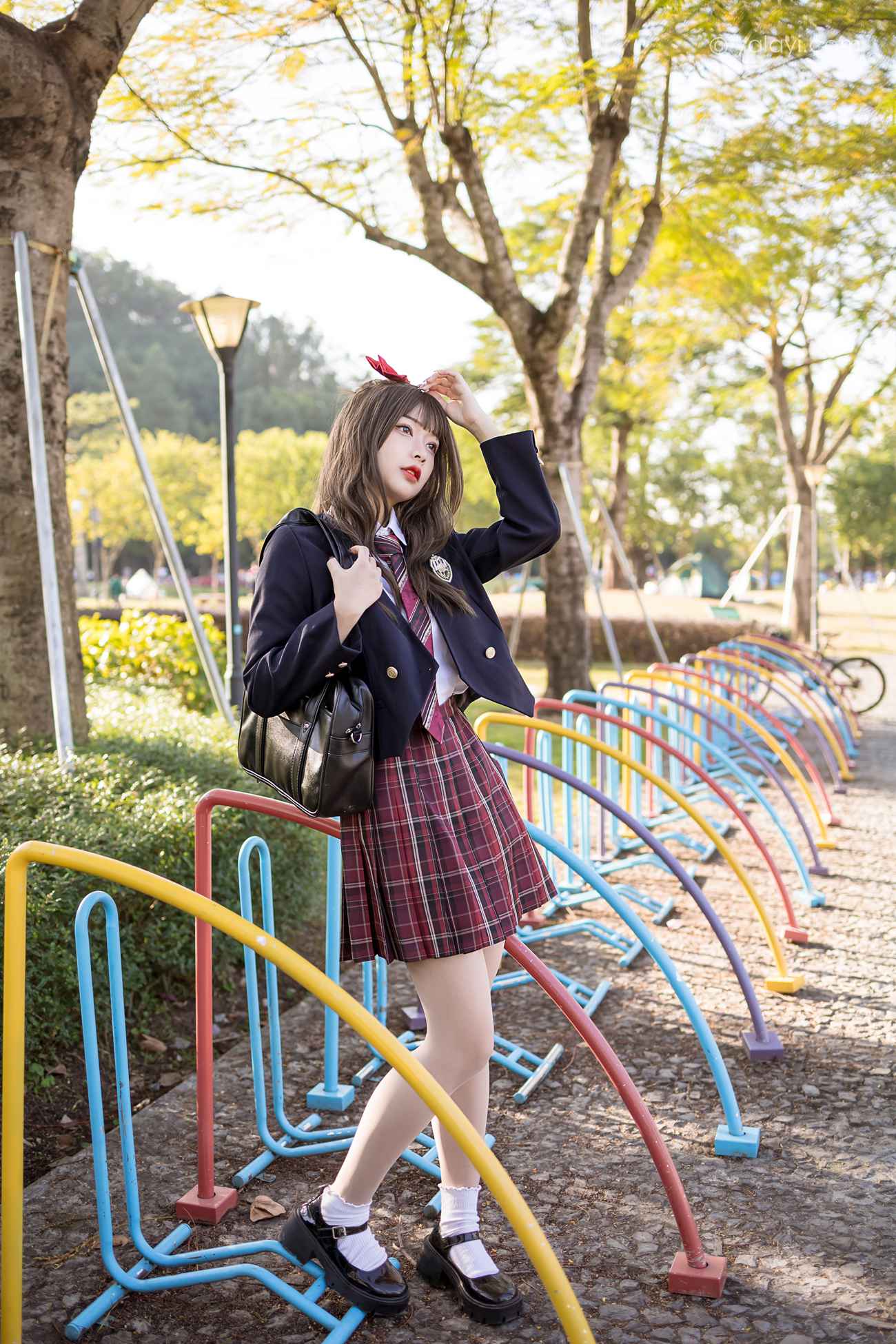 图片[31]-[YALAYI雅拉伊] 2022.01.03 No.885 最美的青春 阿禾 [40P] – 速更版-美库