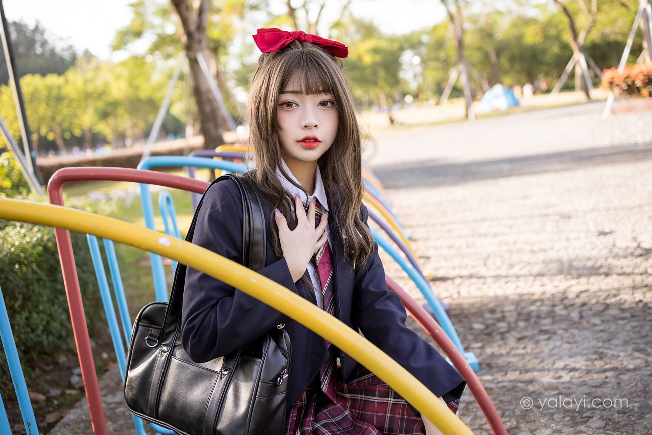 图片[34]-[YALAYI雅拉伊] 2022.01.03 No.885 最美的青春 阿禾 [40P] – 速更版-美库