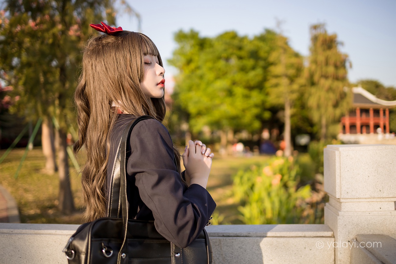 图片[42]-[YALAYI雅拉伊] 2022.01.03 No.885 最美的青春 阿禾 [40P] – 速更版-美库