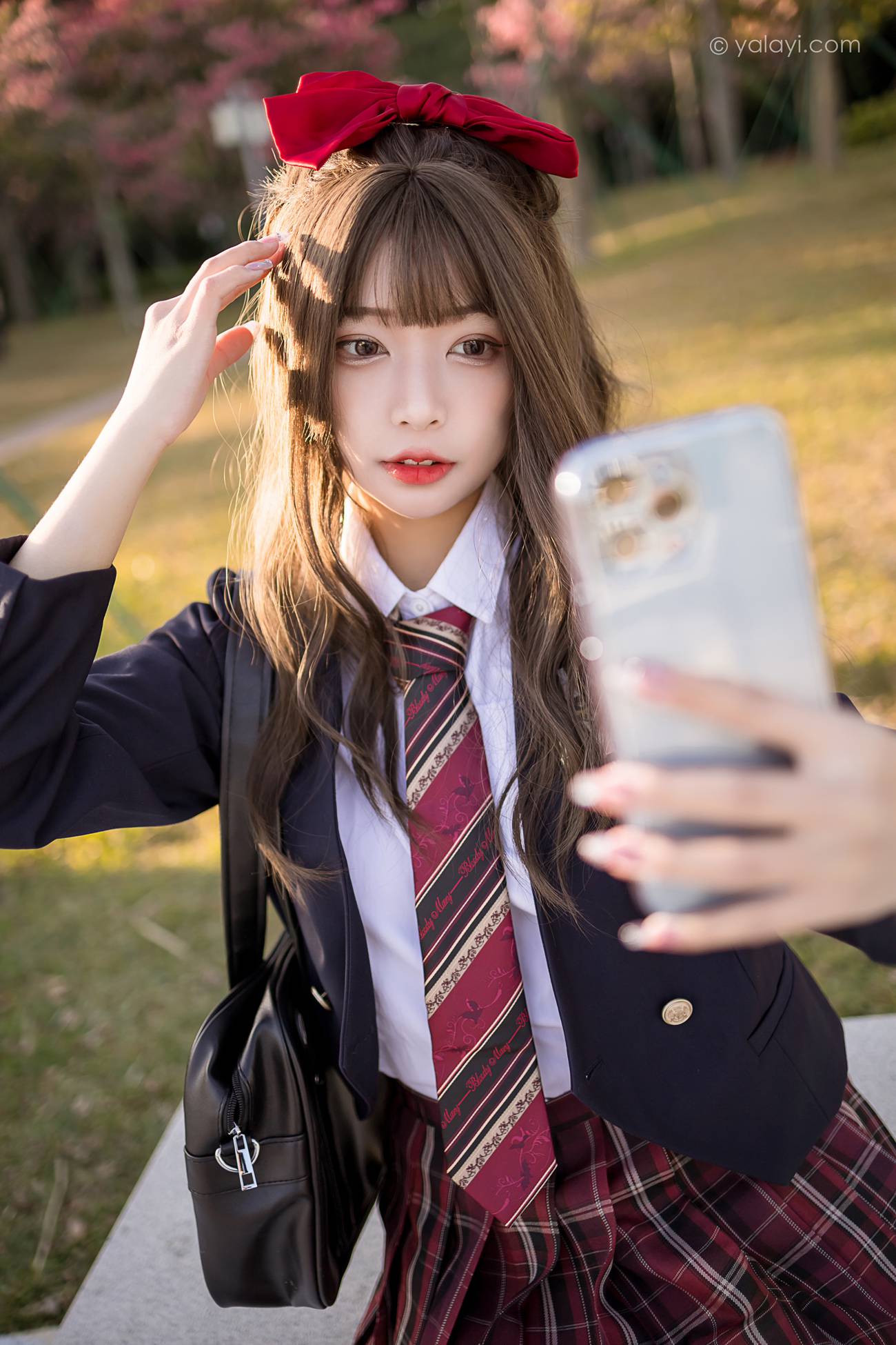 图片[43]-[YALAYI雅拉伊] 2022.01.03 No.885 最美的青春 阿禾 [40P] – 速更版-美库