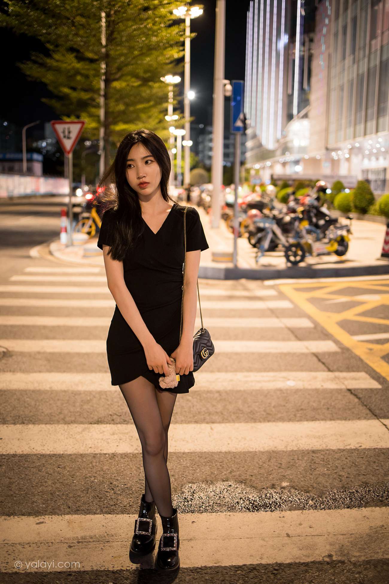 图片[31]-[YALAYI雅拉伊] 2022.01.10 No.887 梦见前女友 小乔 [41P] – 速更版-美库