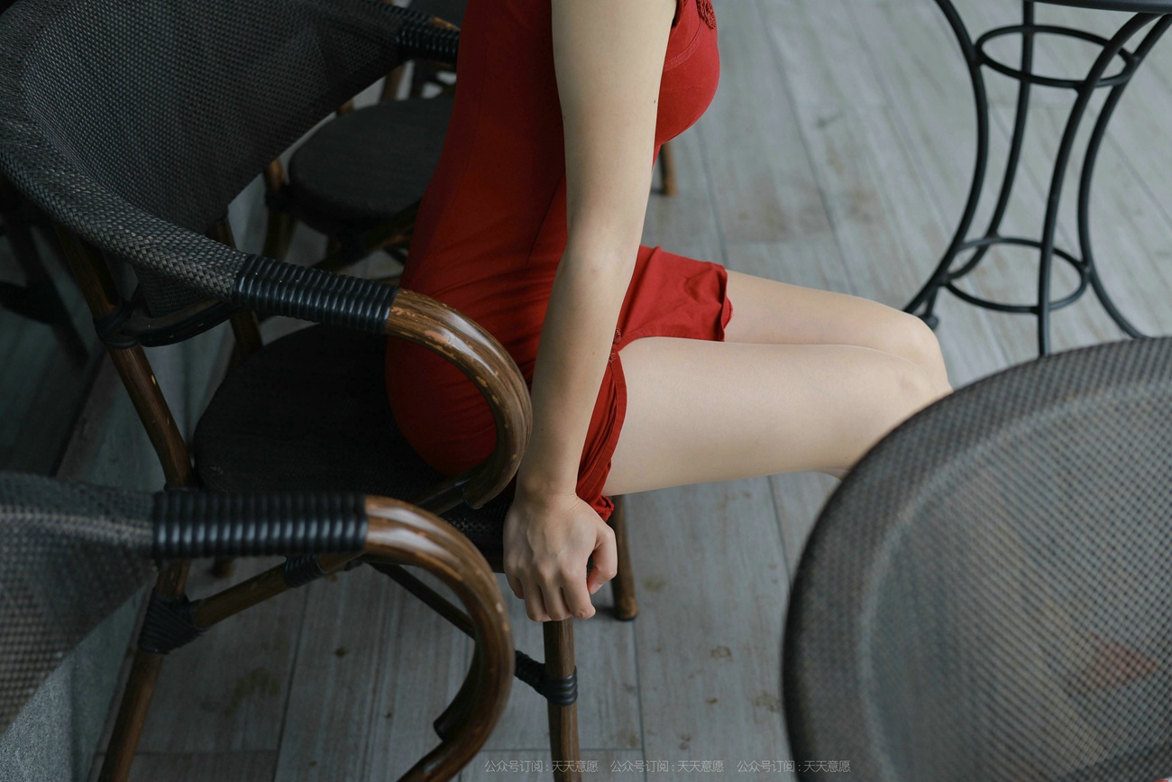 图片[54]-[IESS异思趣向] 2021.10.15 丝享家948：小婕《红色旗袍》[90P] – 速更版-美库