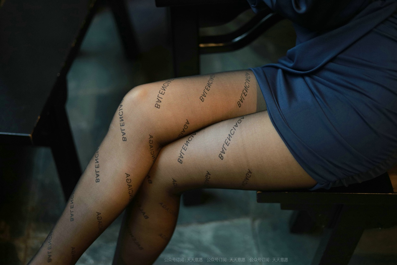 图片[23]-[IESS异思趣向] 2021.10.16 丝享家949：婉苹《OL姓感包臀裙》[132P] – 速更版-美库