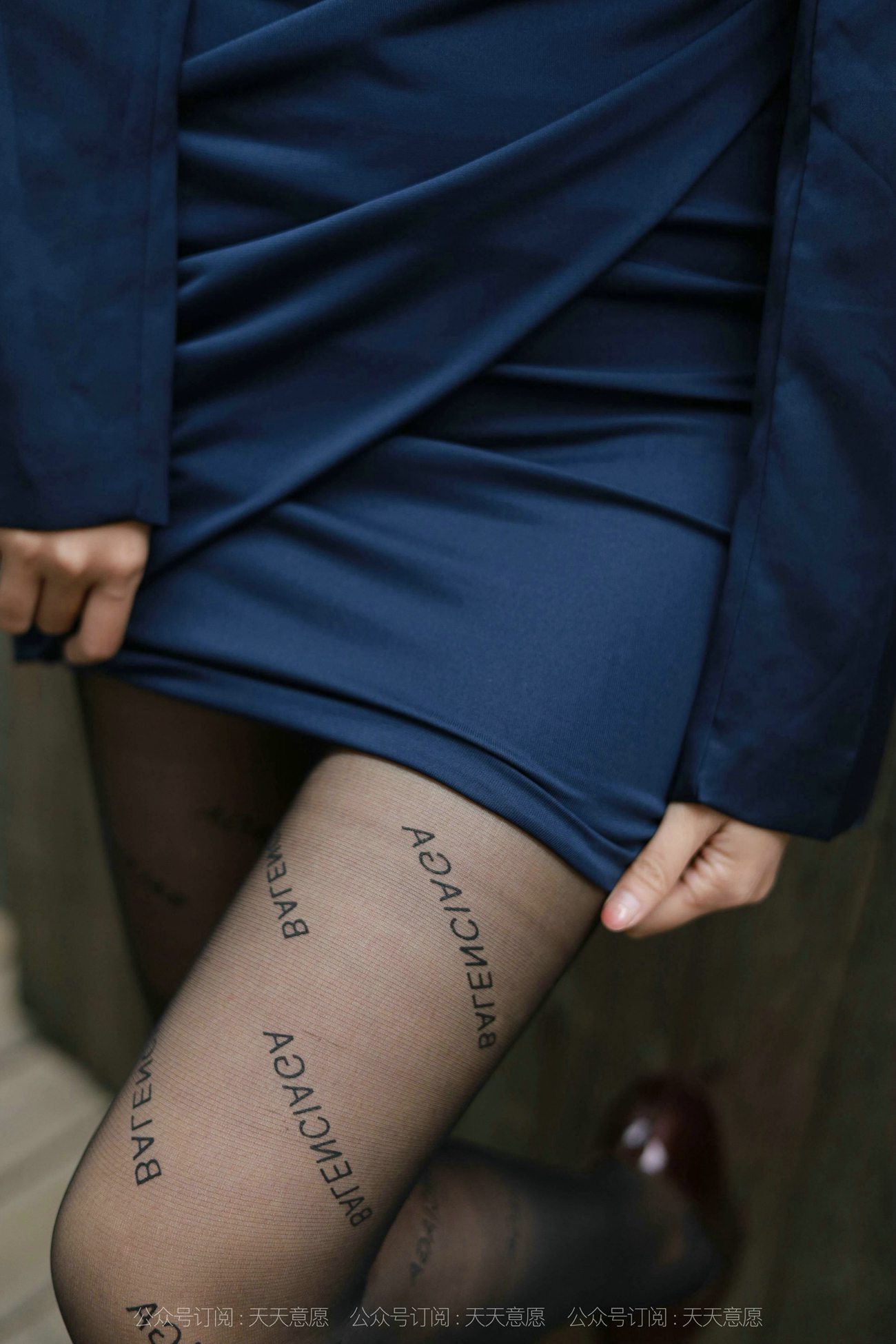 图片[84]-[IESS异思趣向] 2021.10.16 丝享家949：婉苹《OL姓感包臀裙》[132P] – 速更版-美库