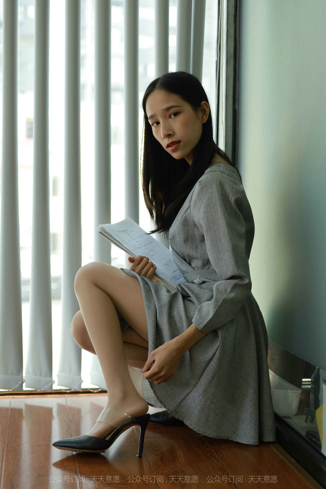 图片[10]-[IESS异思趣向] 2021.10.18 丝享家951：美子《听话的女秘书》[90P] – 速更版-美库