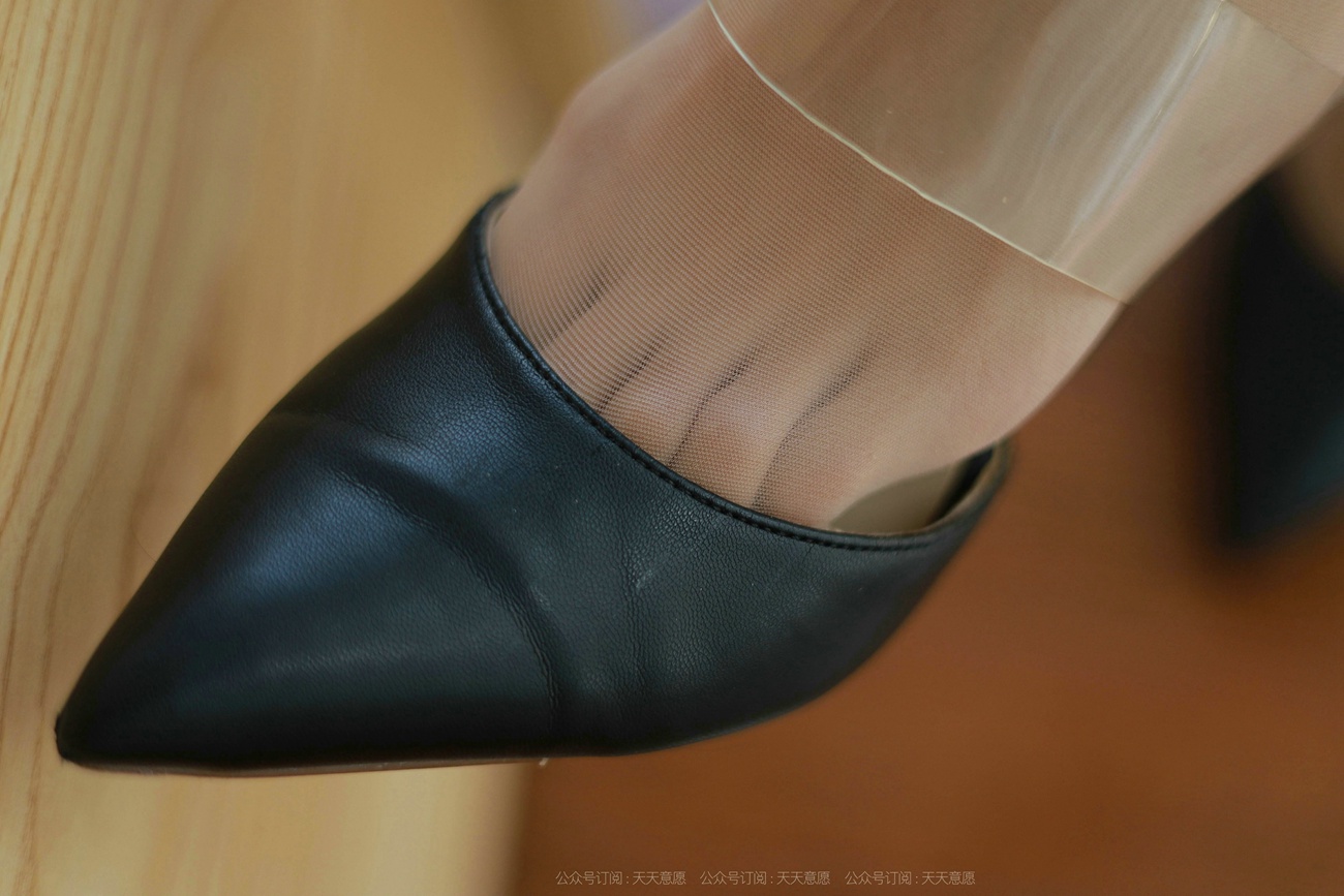 图片[35]-[IESS异思趣向] 2021.10.18 丝享家951：美子《听话的女秘书》[90P] – 速更版-美库