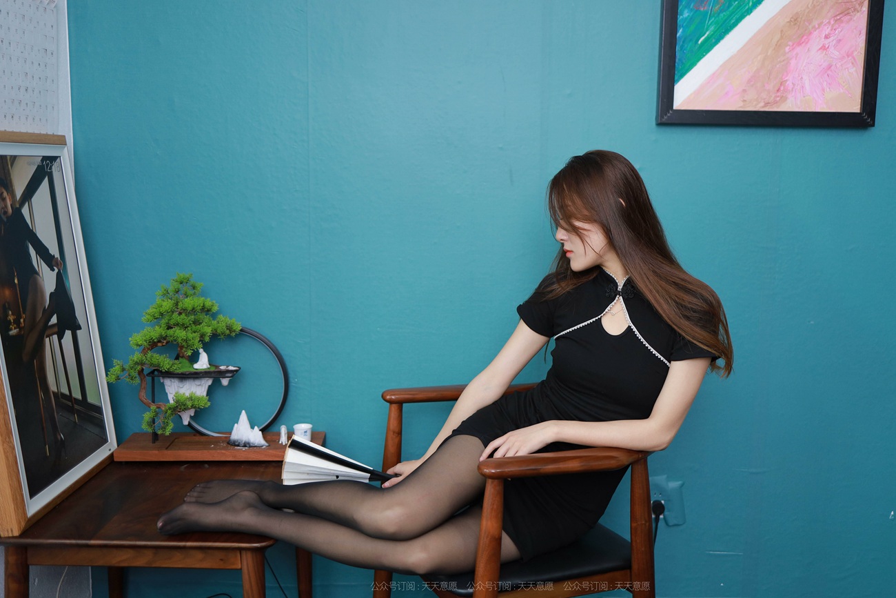 图片[31]-[IESS异思趣向] 耽丝 211114 婉苹的纸扇黑色旗袍 [91P] – 速更版-美库