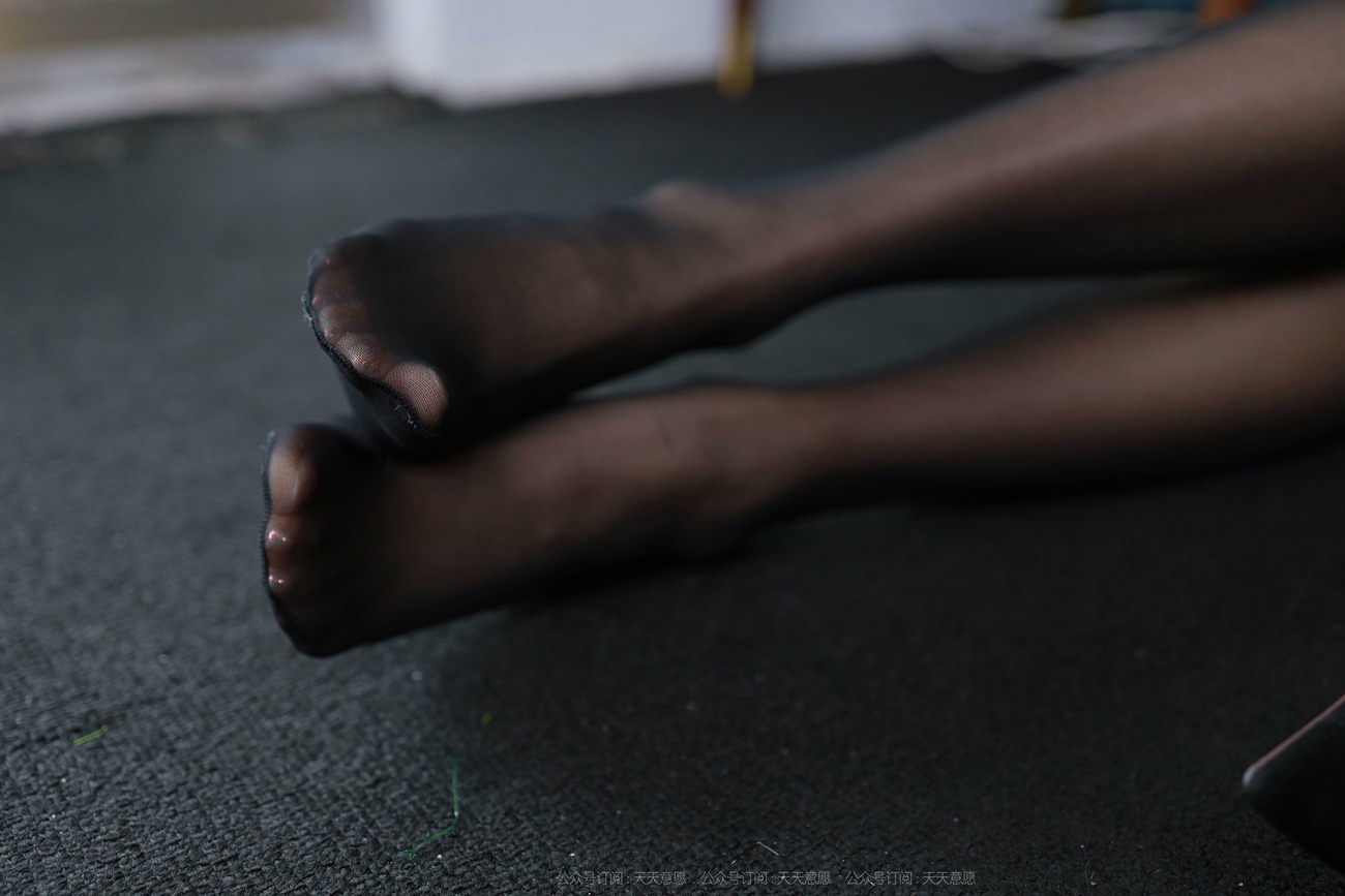 图片[66]-[IESS异思趣向] 耽丝 211114 婉苹的纸扇黑色旗袍 [91P] – 速更版-美库