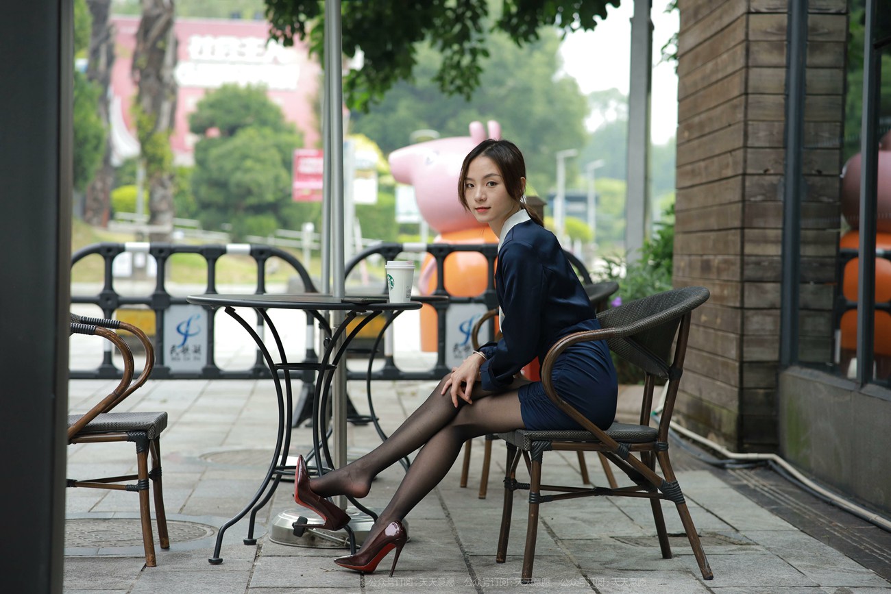 图片[26]-[IESS异思趣向] 耽丝 211121 小六的性感包臀职业装 [87P] – 速更版-美库