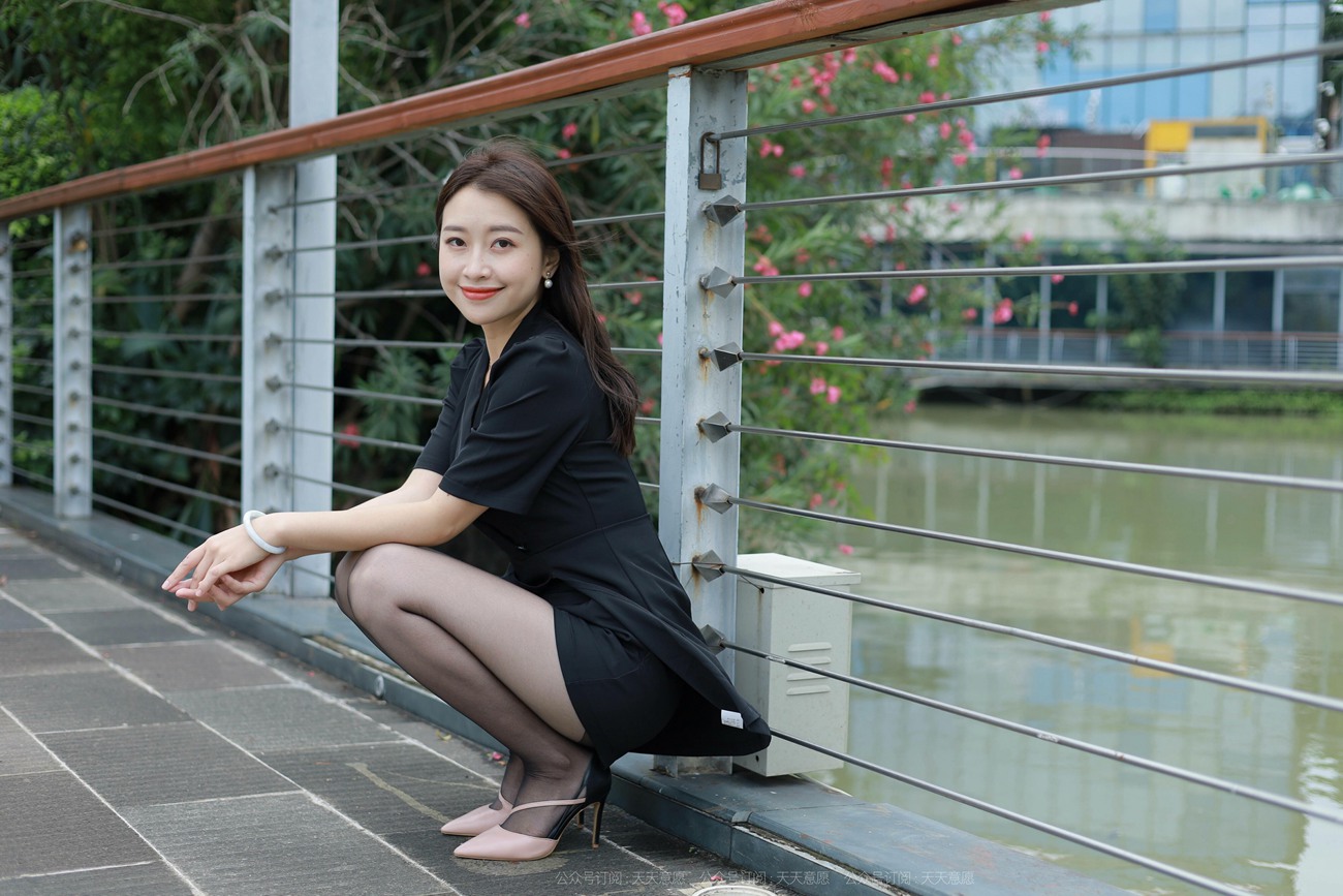 图片[10]-[IESS异思趣向] 2021.10.20 丝享家953：小婕《桥上的美女》[96P] – 速更版-美库