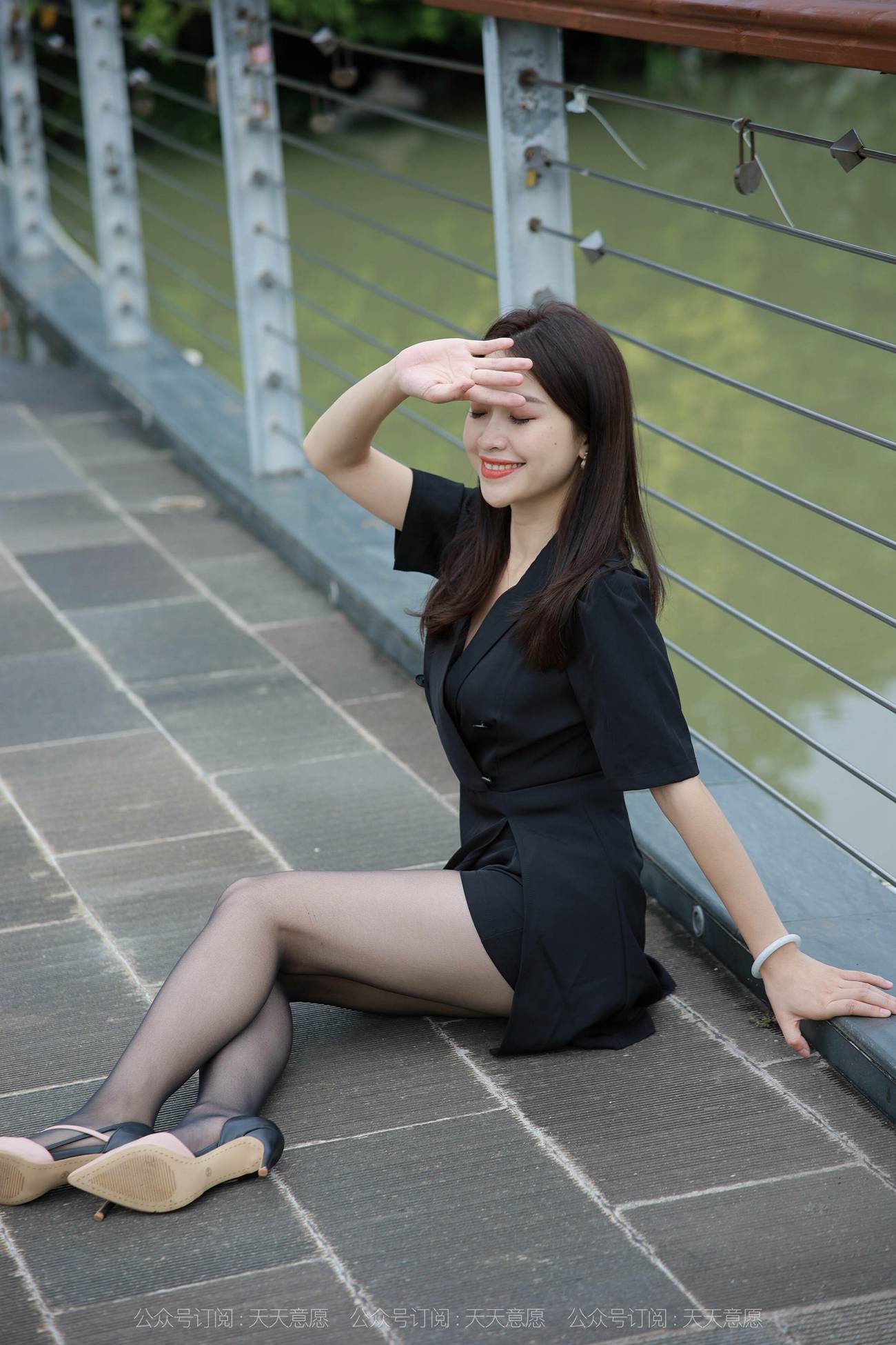 图片[63]-[IESS异思趣向] 2021.10.20 丝享家953：小婕《桥上的美女》[96P] – 速更版-美库