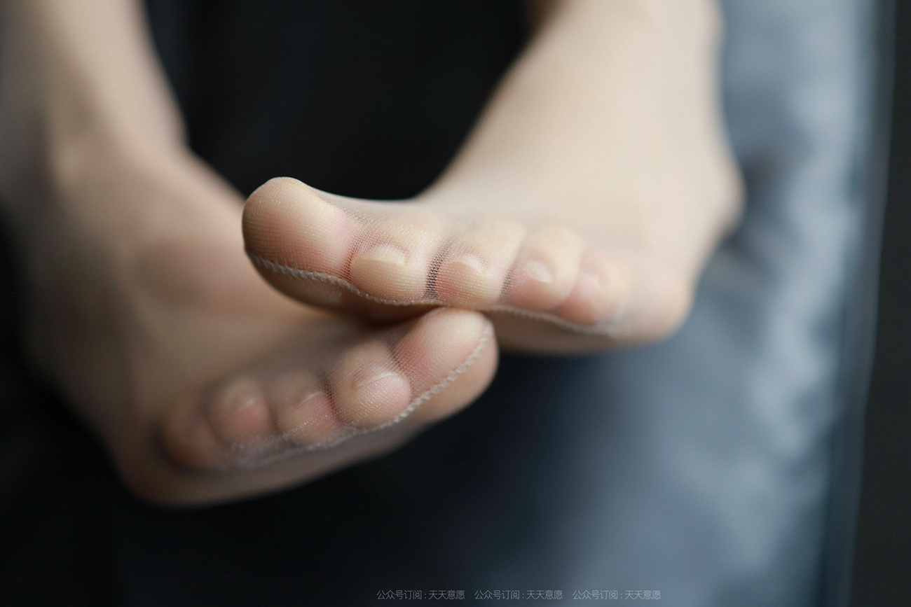 图片[82]-[IESS异思趣向] 2021.10.21 丝享家954：团团《长腿旗袍》[95P] – 速更版-美库