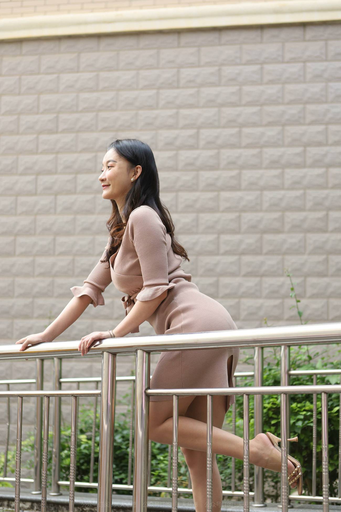 图片[62]-[IESS异思趣向] 耽丝 211125 秋秋的阳光浴 [83P] – 速更版-美库