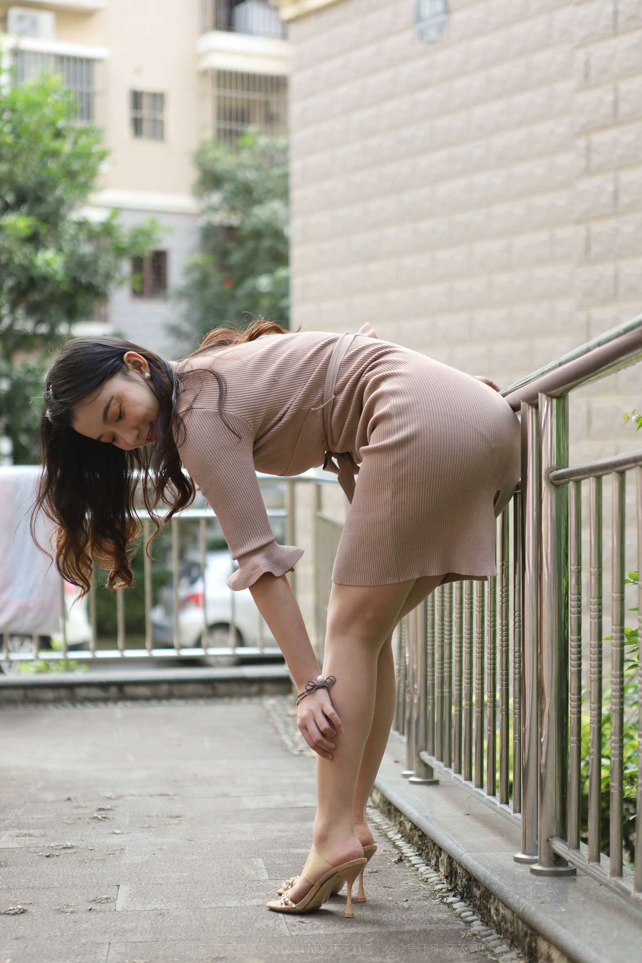 图片[79]-[IESS异思趣向] 耽丝 211125 秋秋的阳光浴 [83P] – 速更版-美库