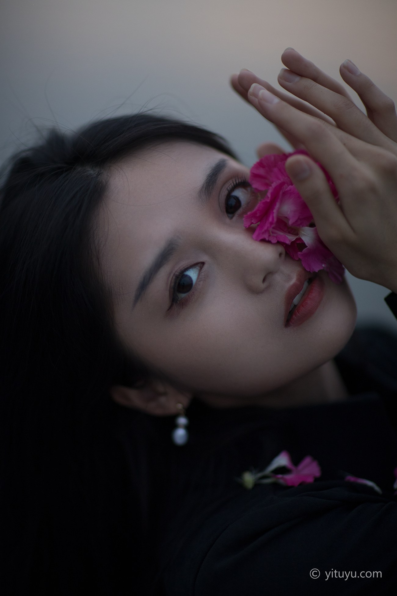 图片[18]-[YITUYU艺图语] 2021.06.16 晚风 雨文 [33P] – 速更版-美库