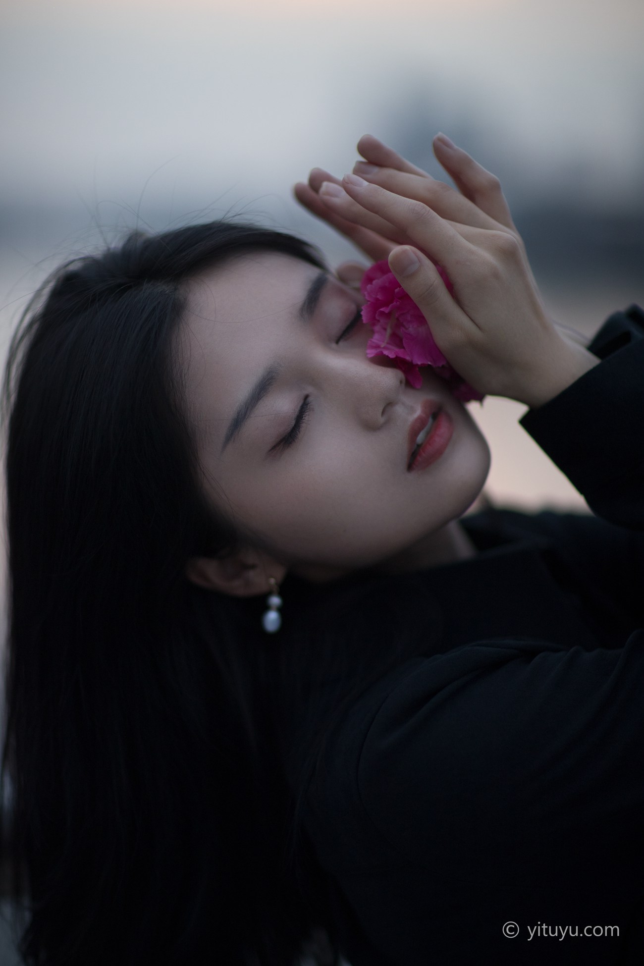 图片[17]-[YITUYU艺图语] 2021.06.16 晚风 雨文 [33P] – 速更版-美库