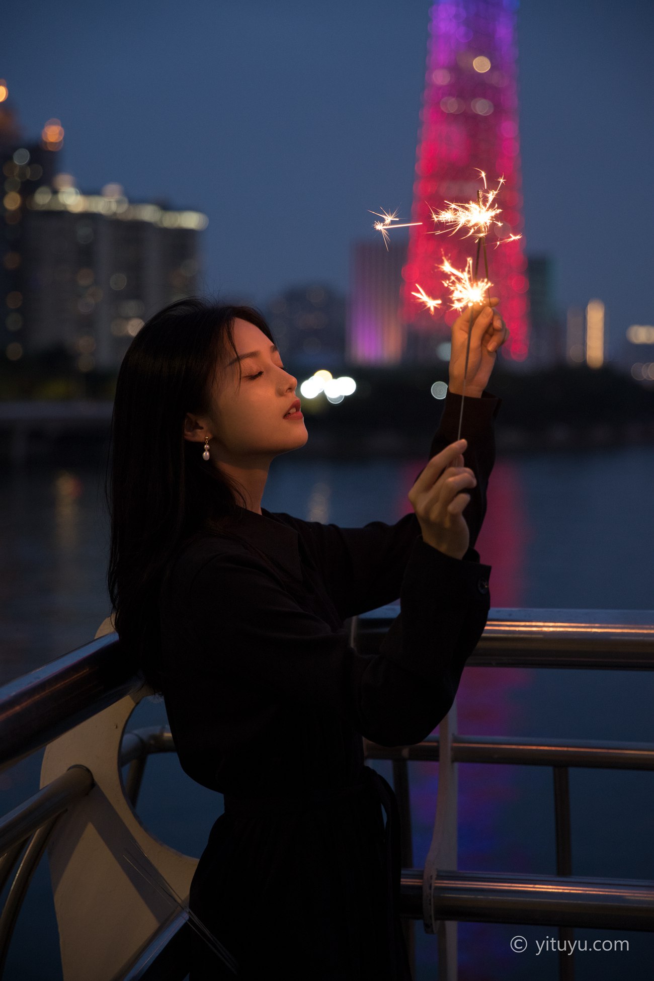 图片[26]-[YITUYU艺图语] 2021.06.16 晚风 雨文 [33P] – 速更版-美库