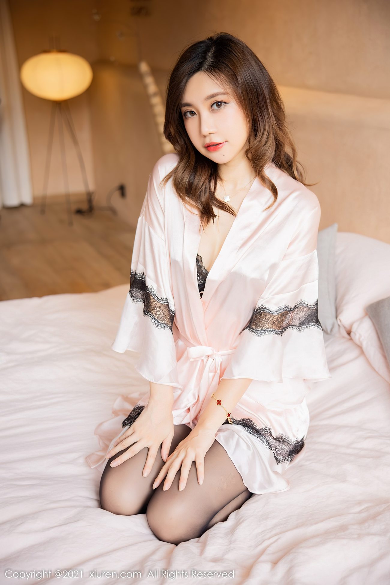 图片[43]-[XIUREN秀人网]2021.12.28 No.4398 绮里嘉[43+1P] – 速更版-美库