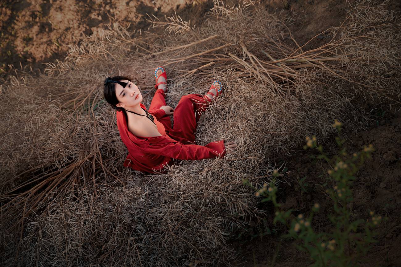 图片[23]-[YITUYU艺图语] 2021.06.21 红高粱・山那边 海燕 [31P] – 速更版-美库