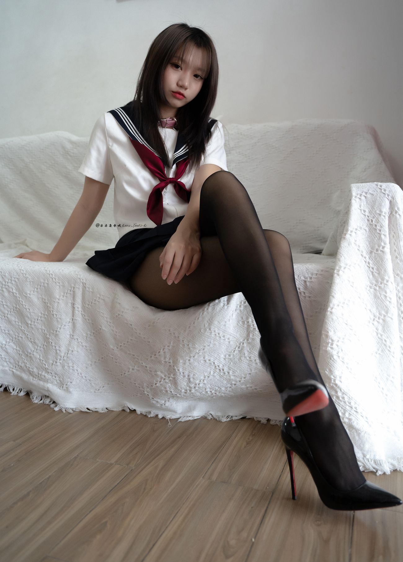 图片[77]-动漫博主 柒柒要乖哦 – 天台学姐 [80P] – 速更版-美库