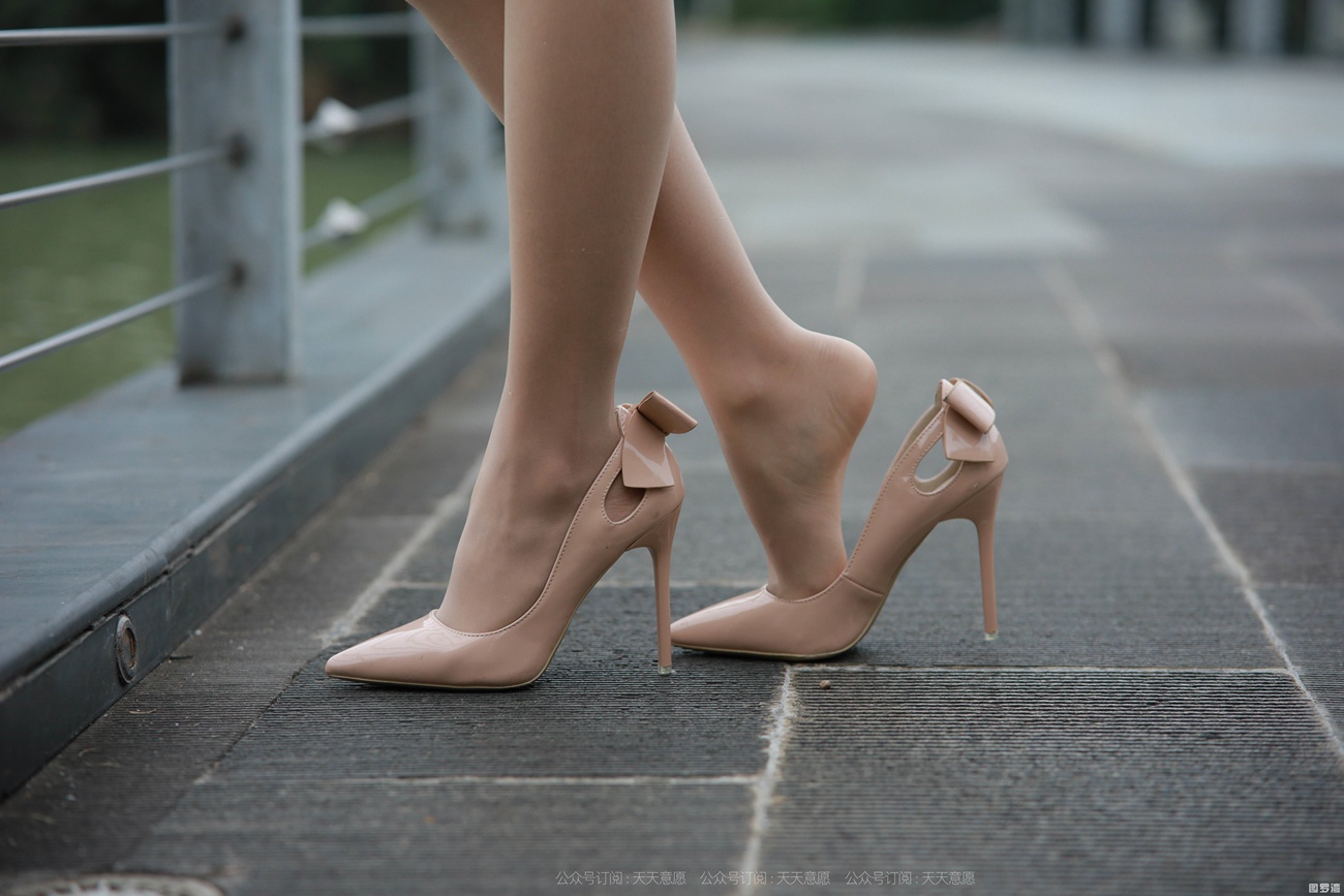 图片[66]-[IESS异思趣向] 2021.10.25 丝享家957：婉苹《公园偶遇美女》[92P] – 速更版-美库