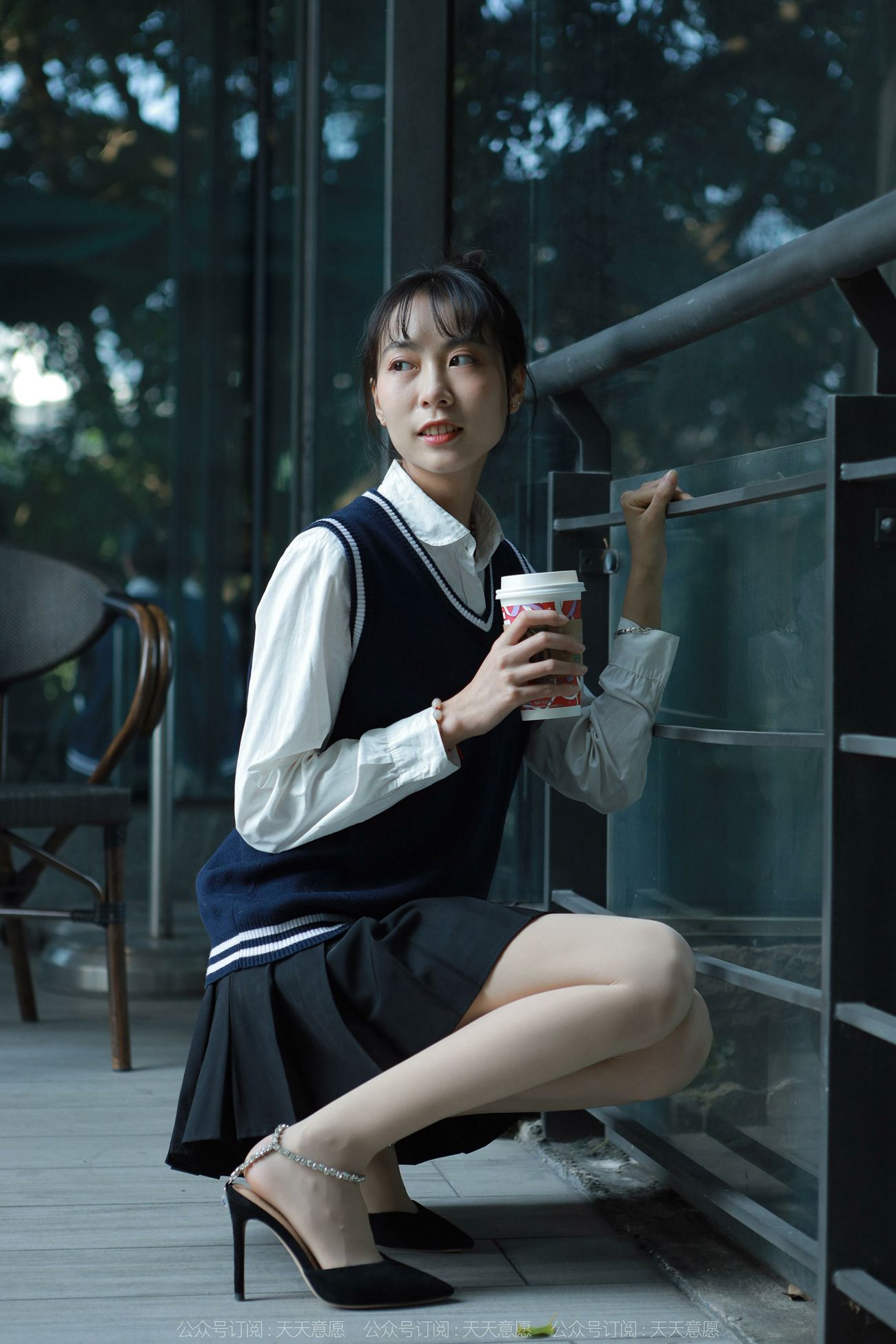 图片[58]-[IESS异思趣向] 耽丝 211110 团团的纯玉学院装 [94P] – 速更版-美库