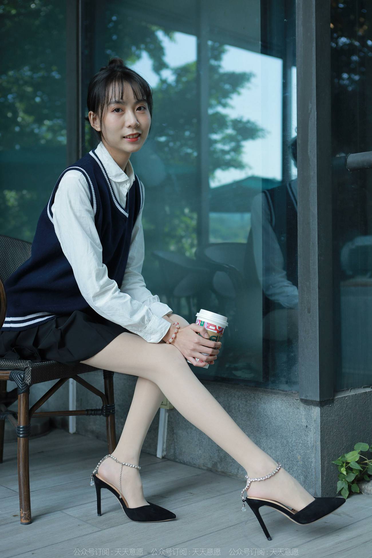 图片[68]-[IESS异思趣向] 耽丝 211110 团团的纯玉学院装 [94P] – 速更版-美库