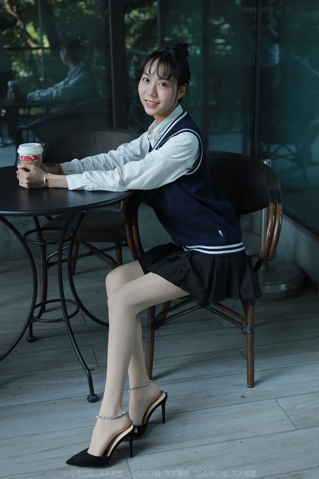 图片[74]-[IESS异思趣向] 耽丝 211110 团团的纯玉学院装 [94P] – 速更版-美库