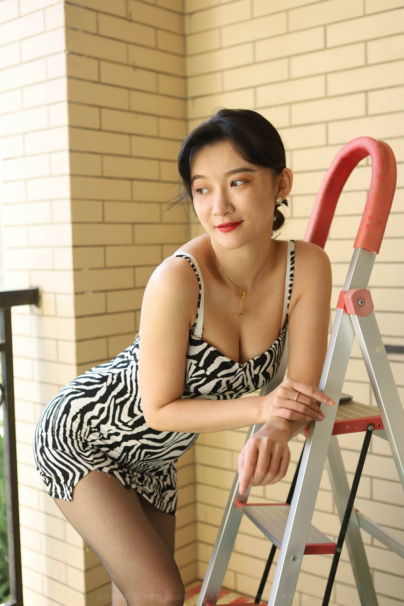 图片[11]-[IESS异思趣向] 耽丝 211114 秋秋的丰满斑马纹 [90P] – 速更版-美库