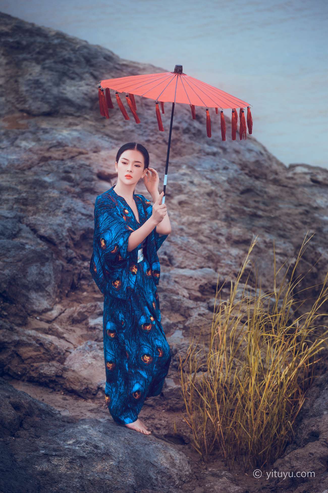 图片[13]-[YITUYU艺图语] 2021.06.25 一念成思 陽兒 [38P] – 速更版-美库