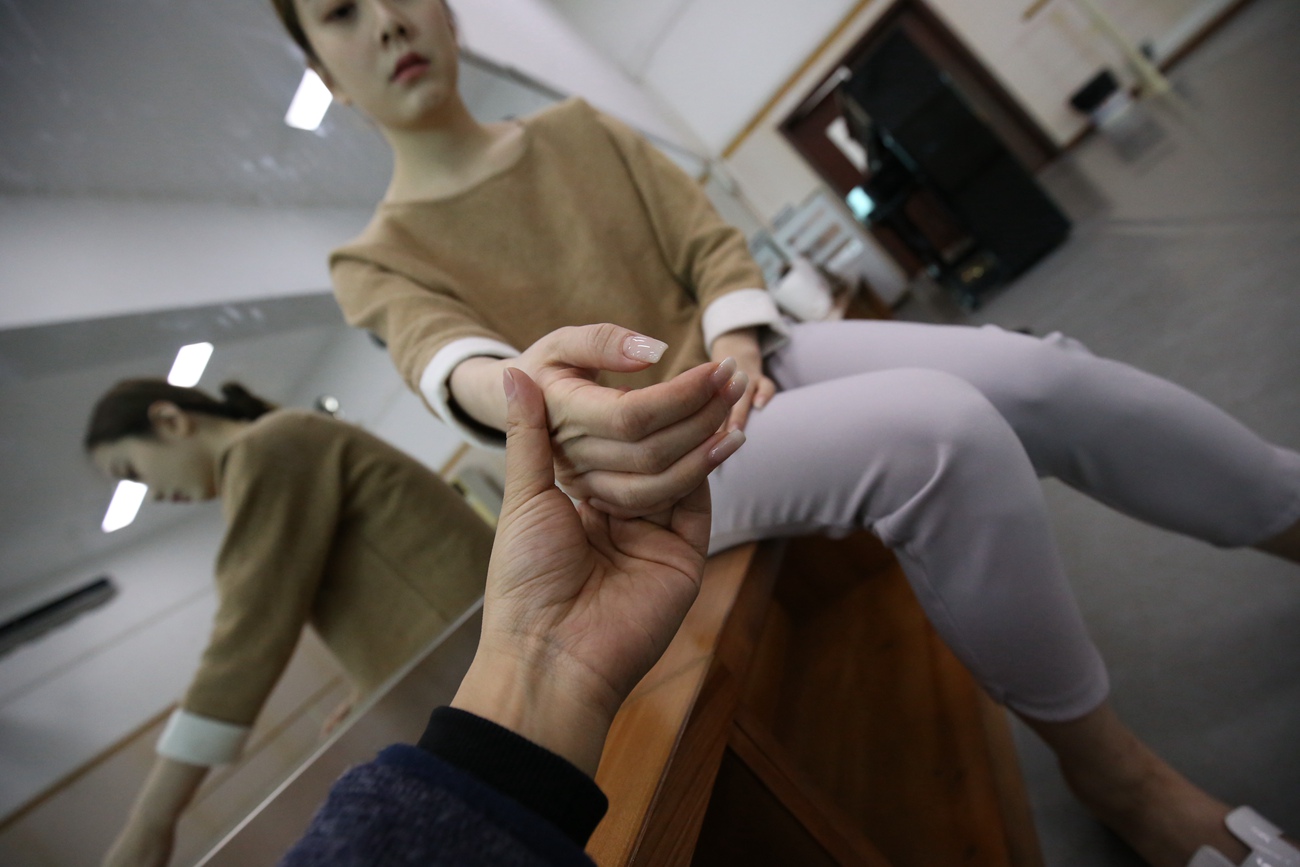 图片[22]-大西瓜爱牙膏-早期作品-Z1 休闲裤少女 [180P] – 速更版-美库