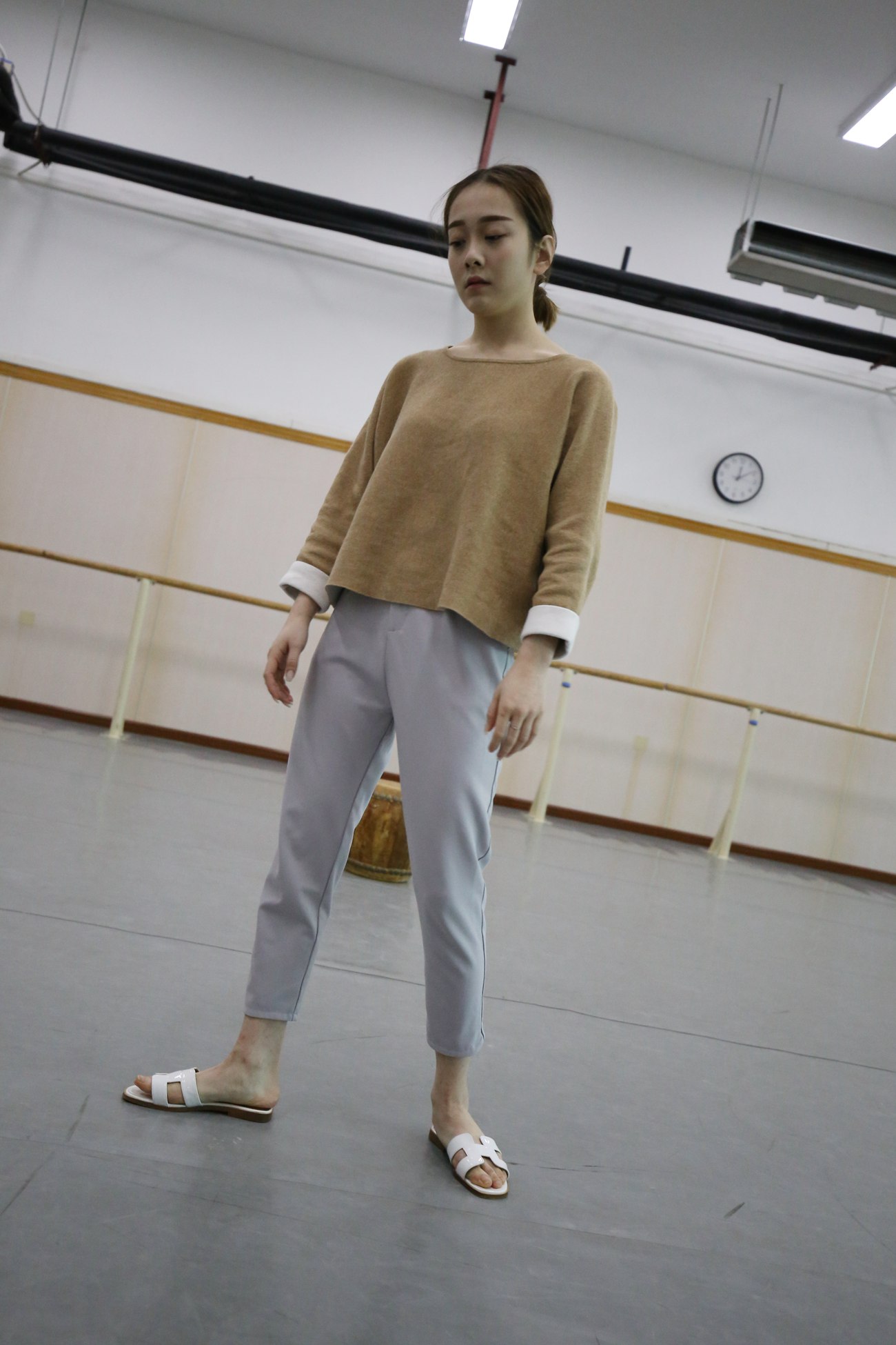 图片[38]-大西瓜爱牙膏-早期作品-Z1 休闲裤少女 [180P] – 速更版-美库