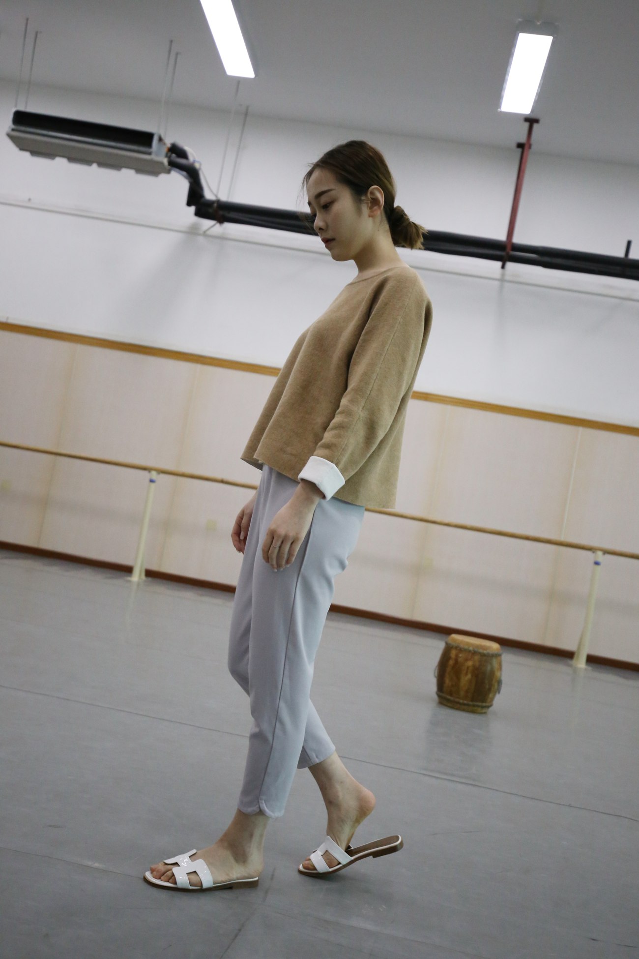 图片[40]-大西瓜爱牙膏-早期作品-Z1 休闲裤少女 [180P] – 速更版-美库