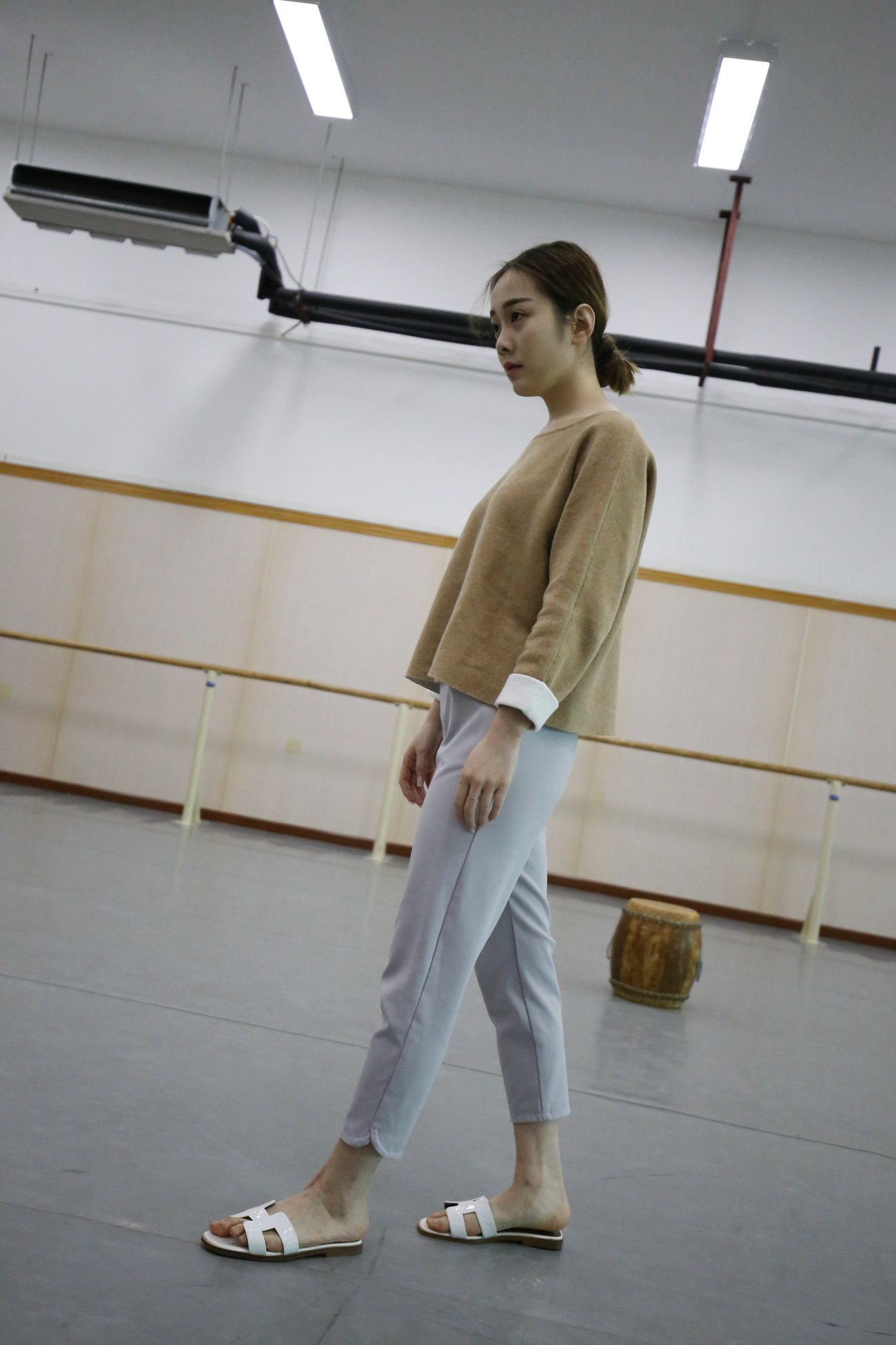 图片[42]-大西瓜爱牙膏-早期作品-Z1 休闲裤少女 [180P] – 速更版-美库