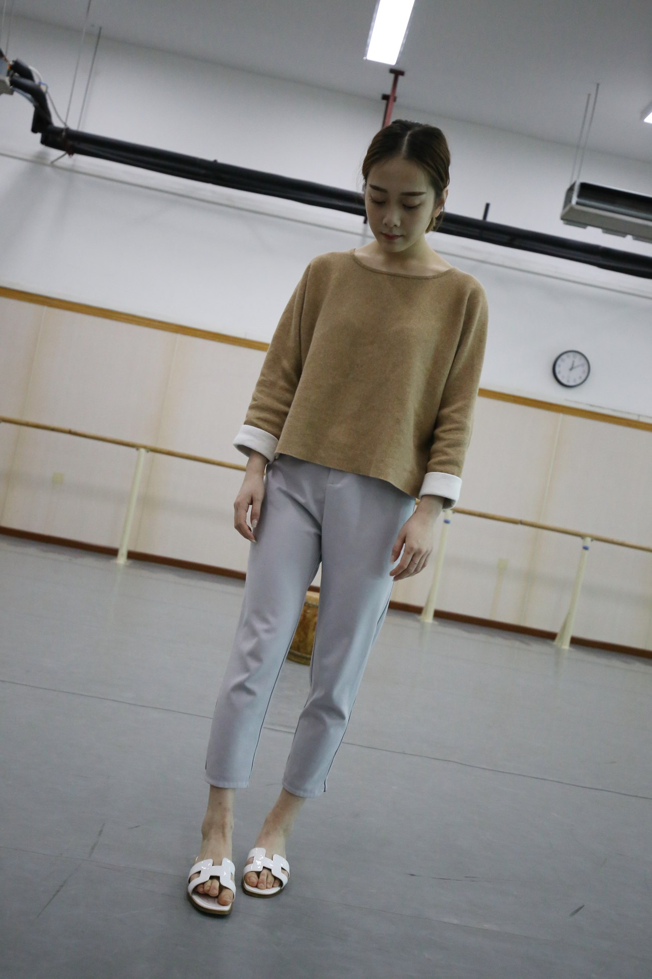 图片[58]-大西瓜爱牙膏-早期作品-Z1 休闲裤少女 [180P] – 速更版-美库