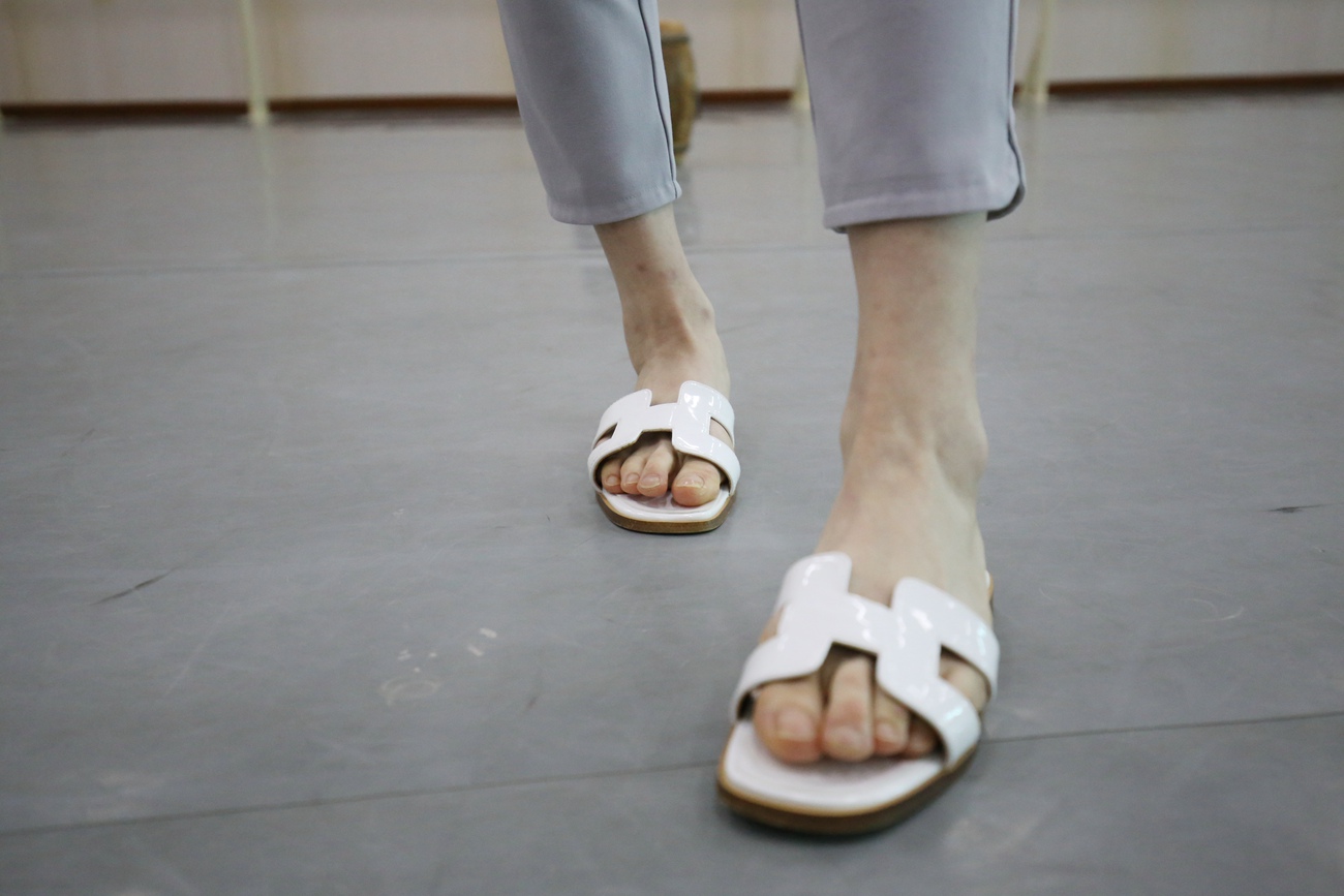 图片[61]-大西瓜爱牙膏-早期作品-Z1 休闲裤少女 [180P] – 速更版-美库