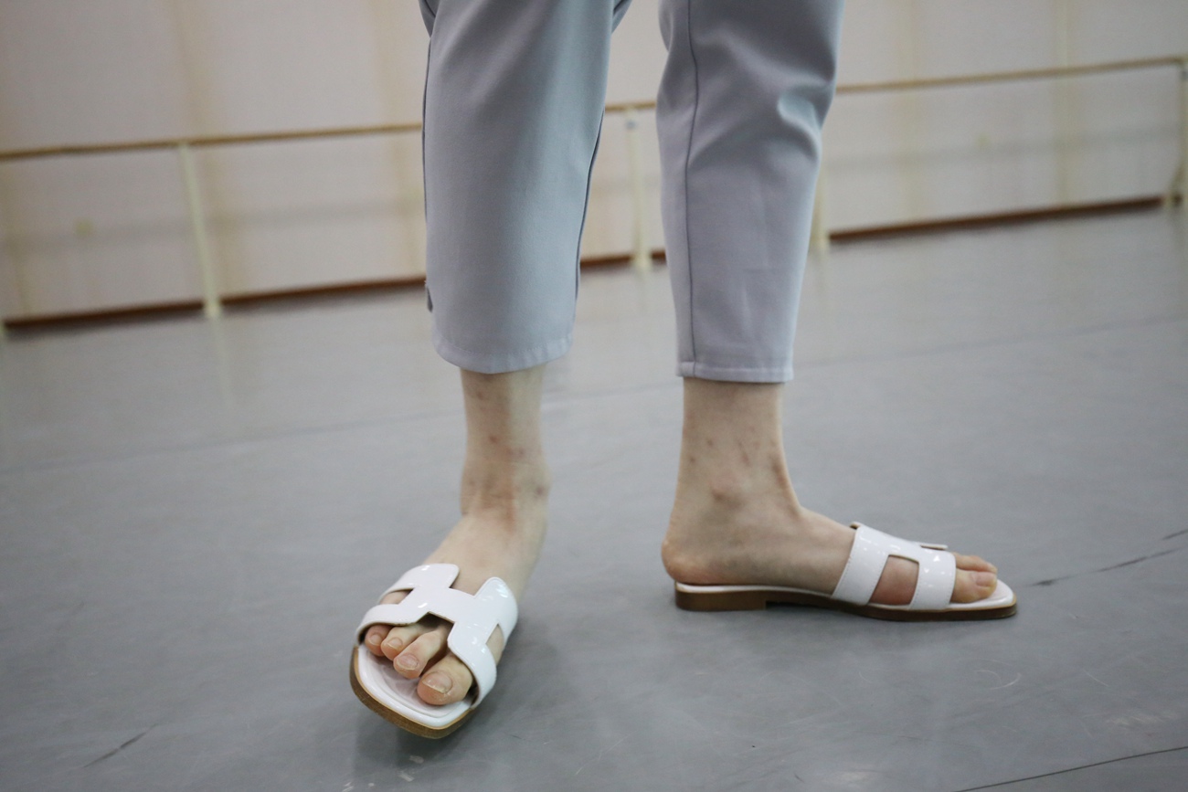 图片[70]-大西瓜爱牙膏-早期作品-Z1 休闲裤少女 [180P] – 速更版-美库