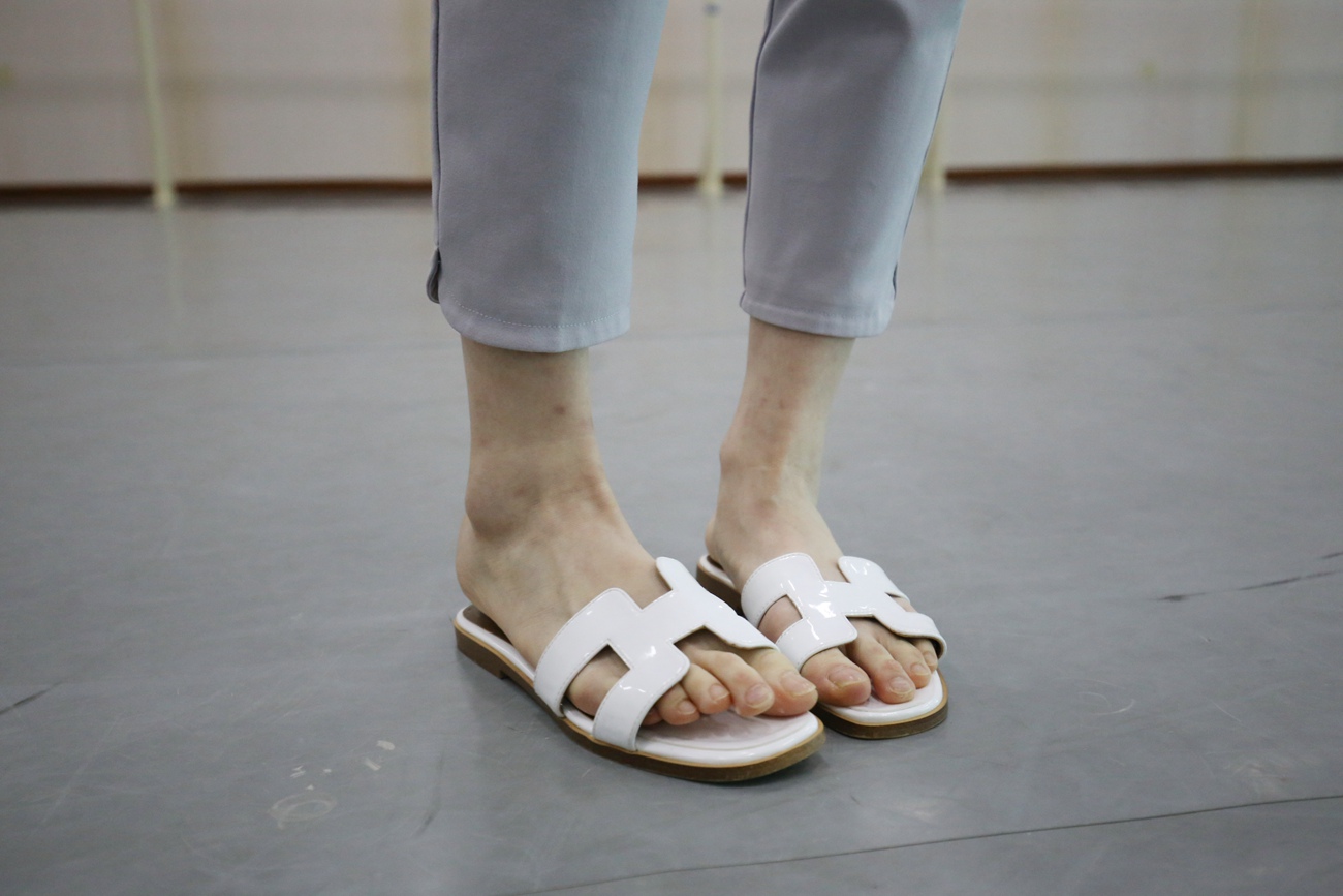 图片[72]-大西瓜爱牙膏-早期作品-Z1 休闲裤少女 [180P] – 速更版-美库