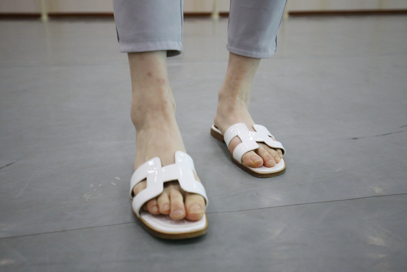 图片[73]-大西瓜爱牙膏-早期作品-Z1 休闲裤少女 [180P] – 速更版-美库