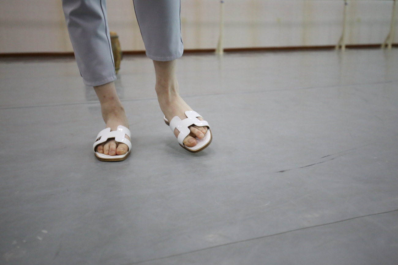 图片[75]-大西瓜爱牙膏-早期作品-Z1 休闲裤少女 [180P] – 速更版-美库