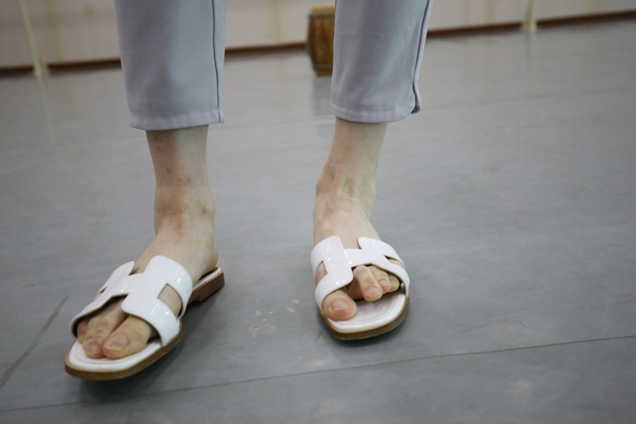 图片[77]-大西瓜爱牙膏-早期作品-Z1 休闲裤少女 [180P] – 速更版-美库