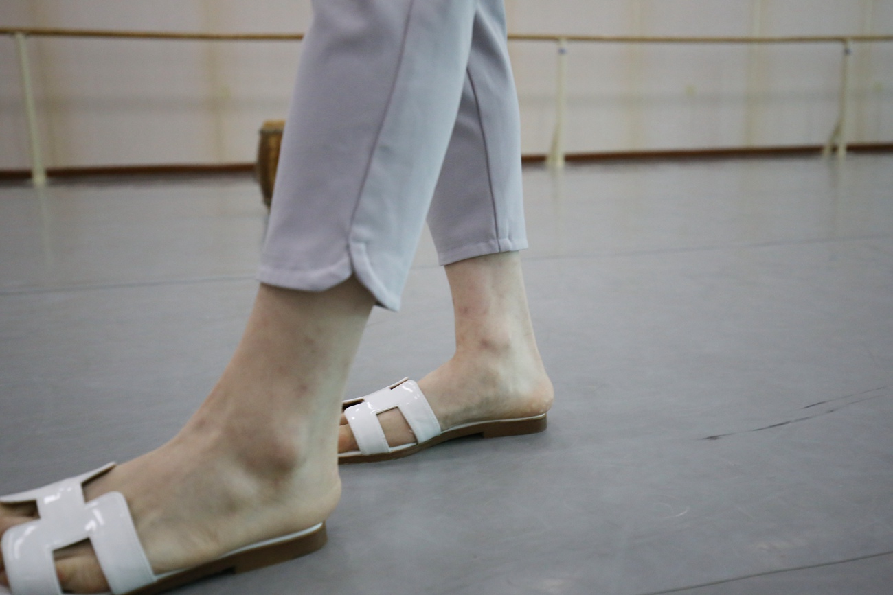 图片[87]-大西瓜爱牙膏-早期作品-Z1 休闲裤少女 [180P] – 速更版-美库