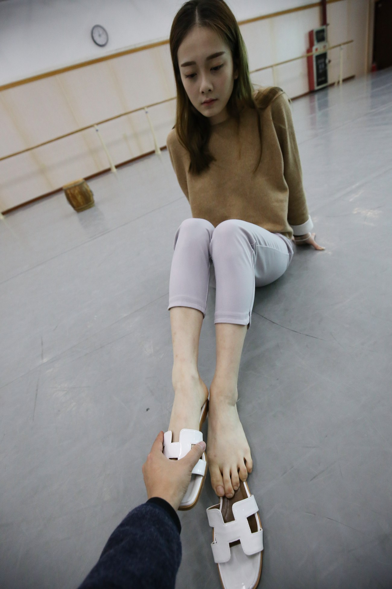 图片[137]-大西瓜爱牙膏-早期作品-Z1 休闲裤少女 [180P] – 速更版-美库