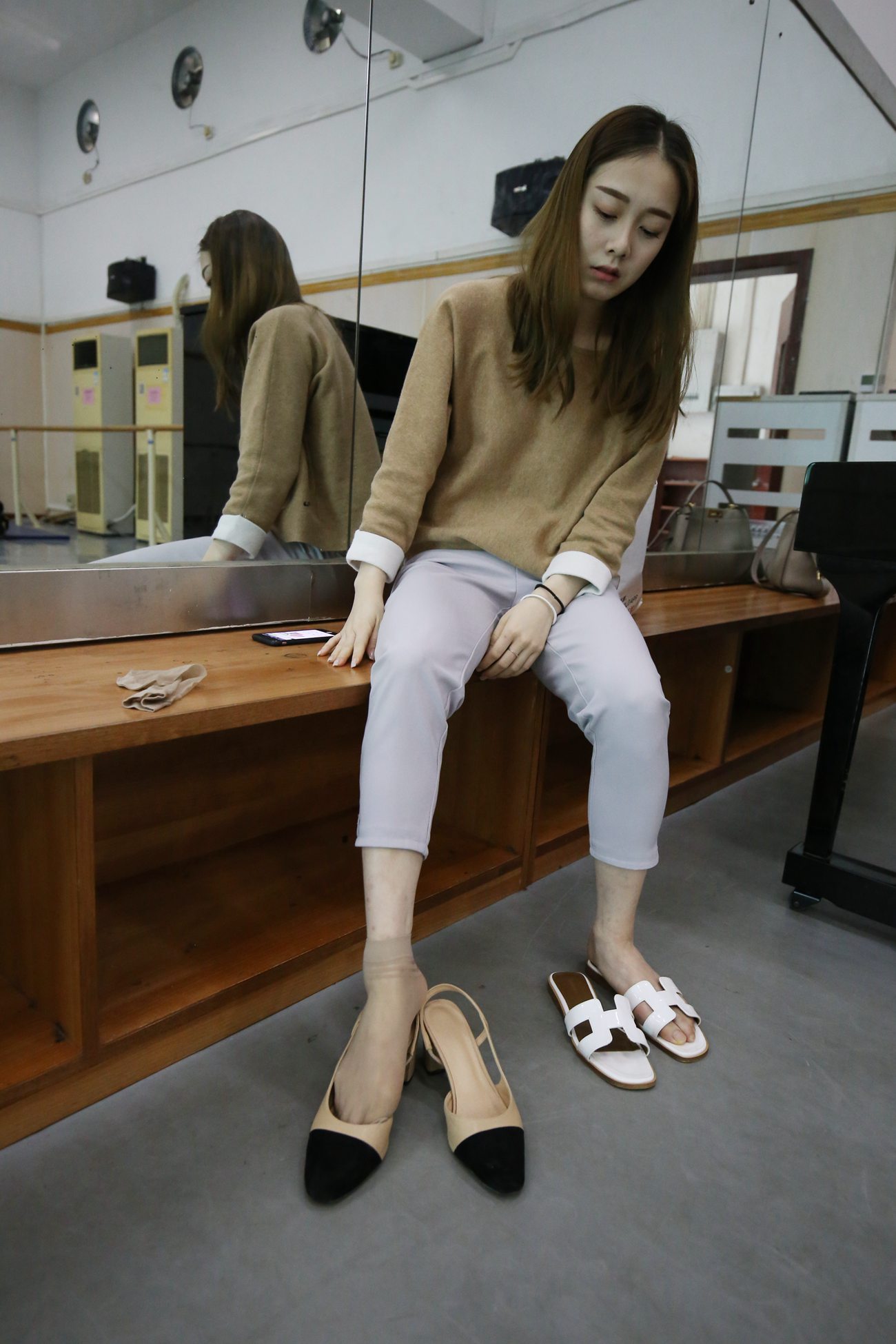 图片[176]-大西瓜爱牙膏-早期作品-Z1 休闲裤少女 [180P] – 速更版-美库