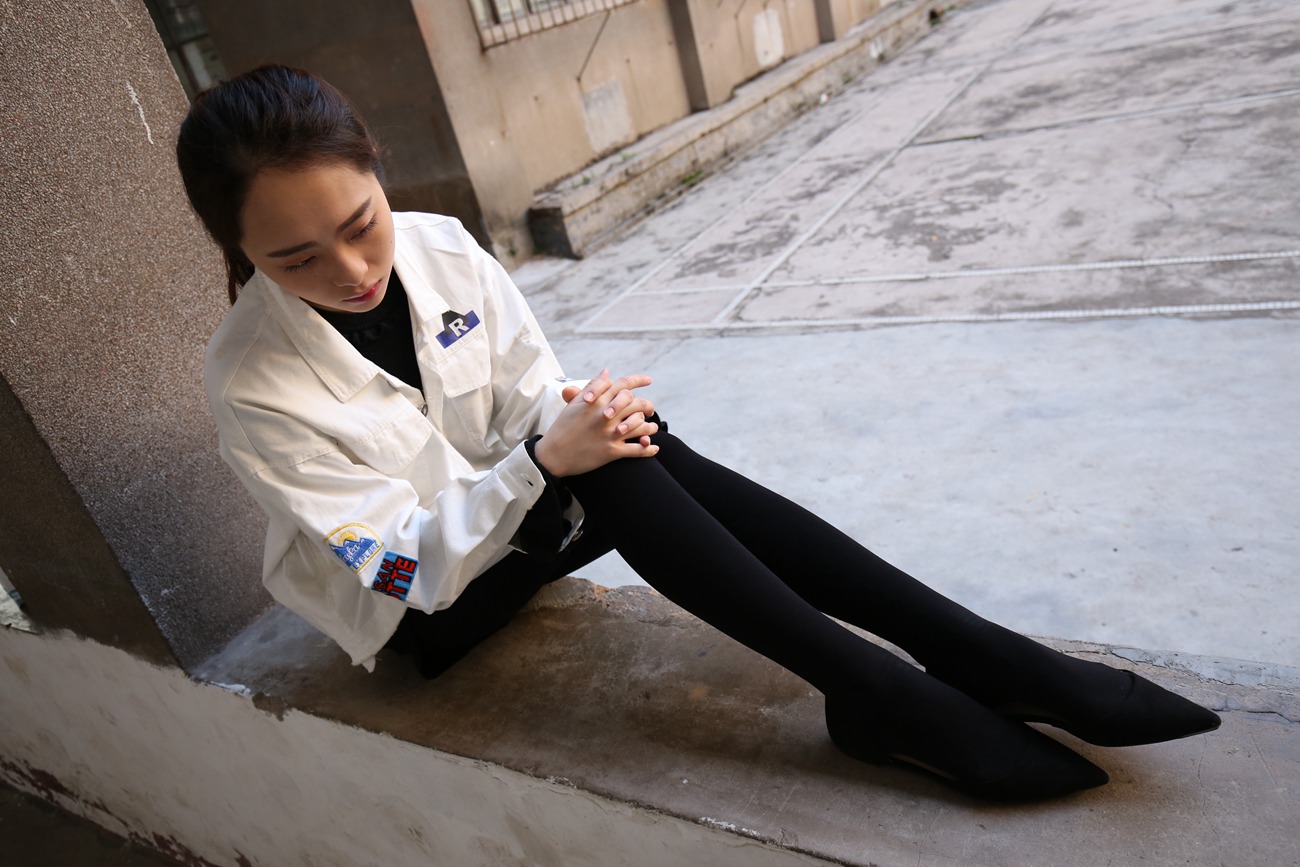 图片[15]-大西瓜爱牙膏-早期作品-Z2-1 衬黑厚丝 (1)[135P] – 速更版-美库