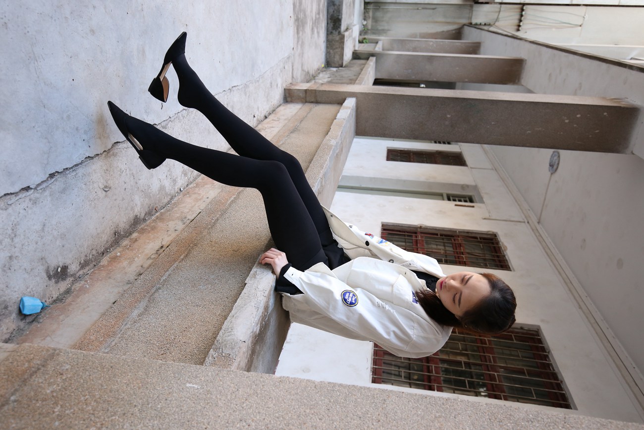 图片[31]-大西瓜爱牙膏-早期作品-Z2-1 衬黑厚丝 (1)[135P] – 速更版-美库