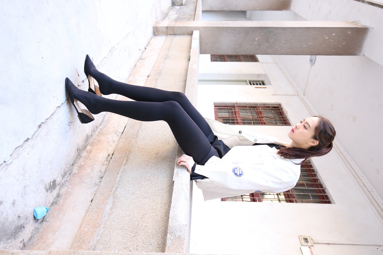 图片[34]-大西瓜爱牙膏-早期作品-Z2-1 衬黑厚丝 (1)[135P] – 速更版-美库